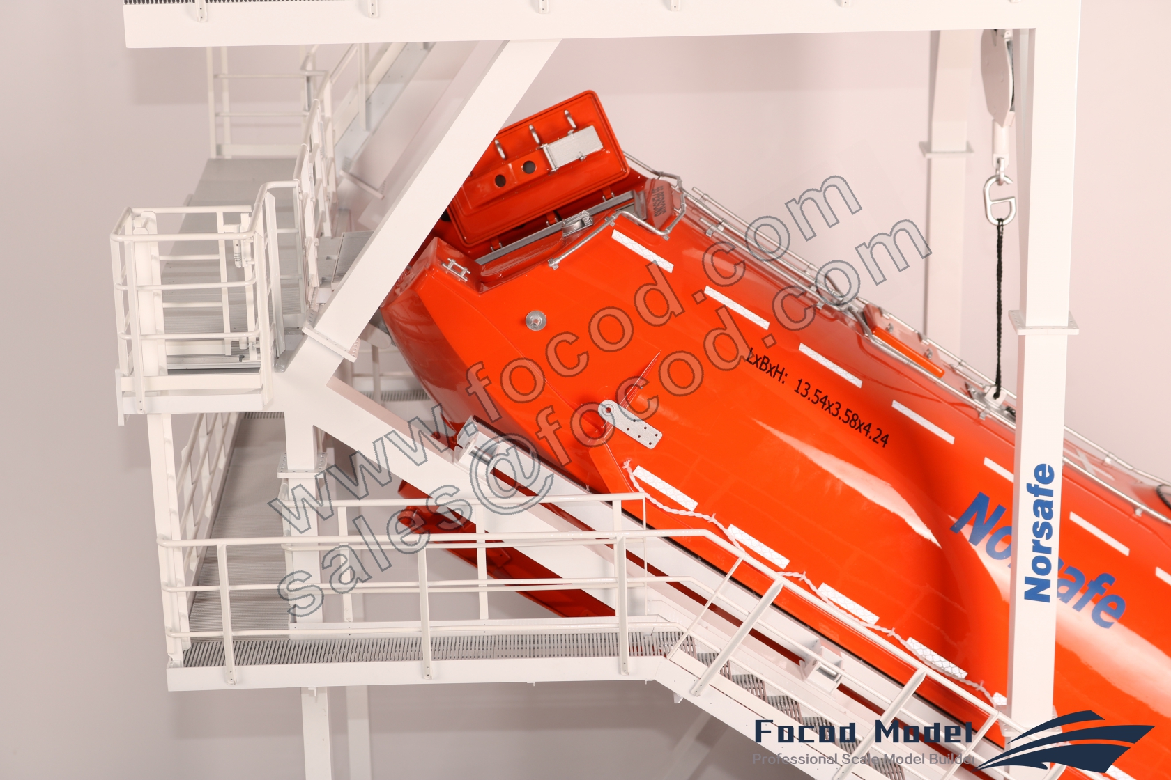 customized model of Free Fall Liftboat with davit
